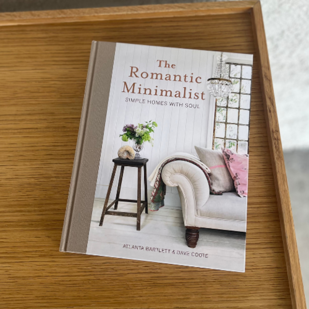 The Romantic Minimalist