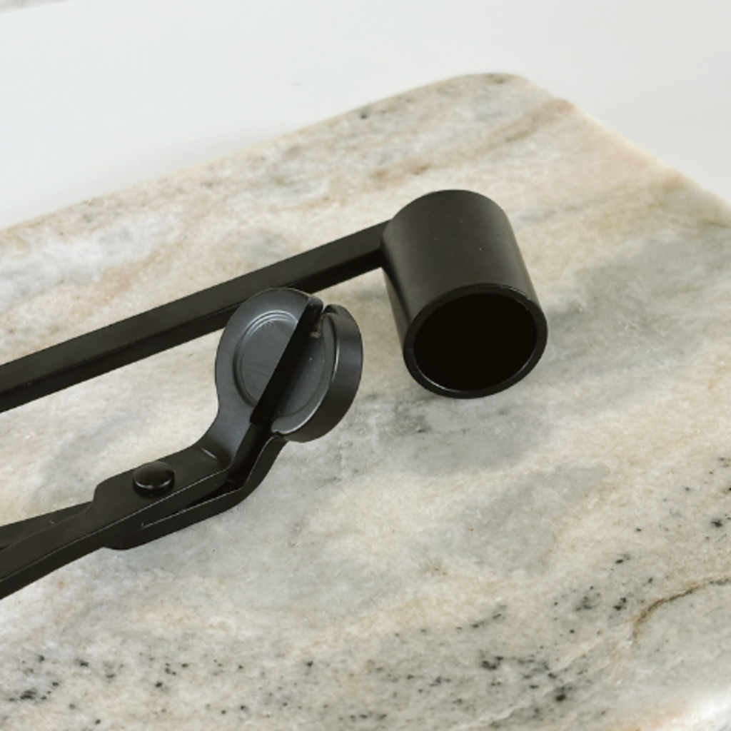 Black Candle Trimmer