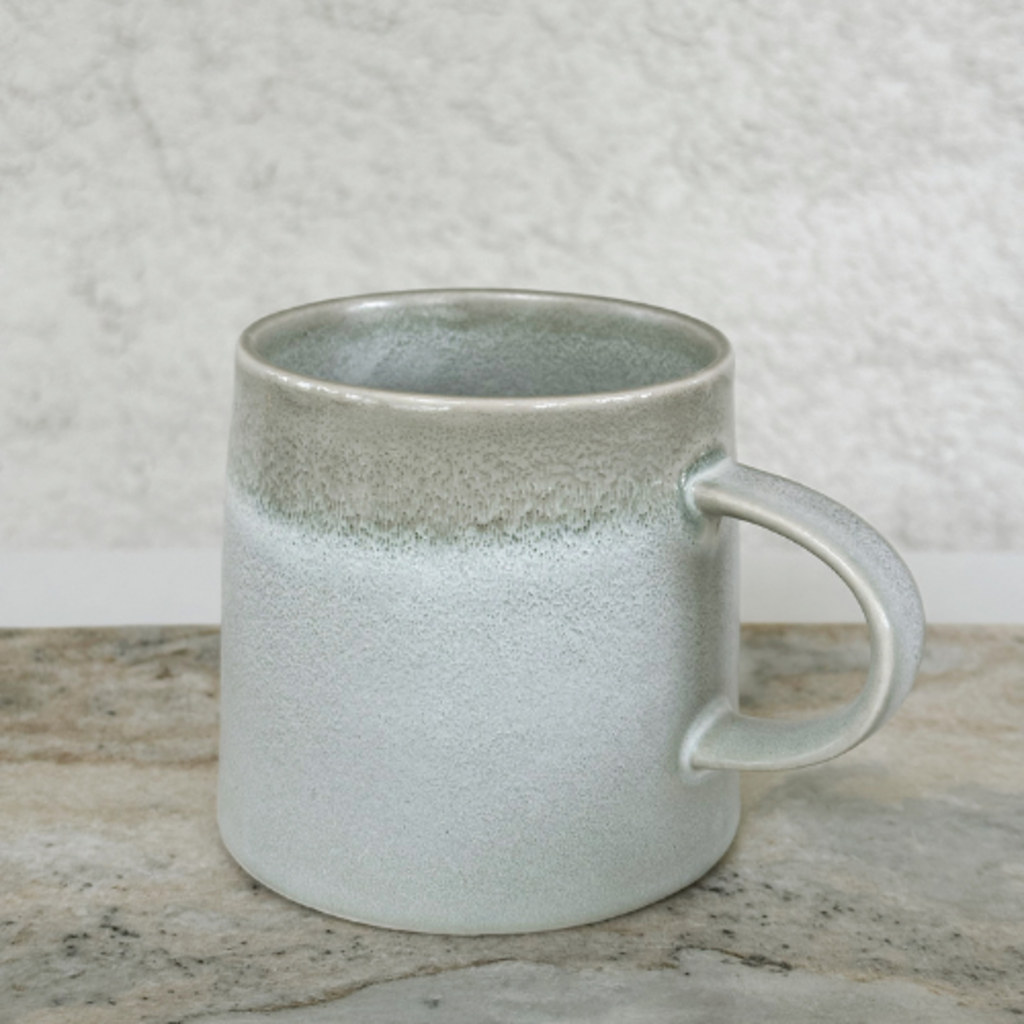 Aquarius Oyster Perfect Mug